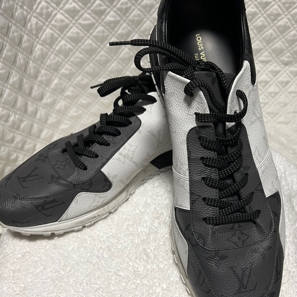 mens louis vuitton run away sneaker